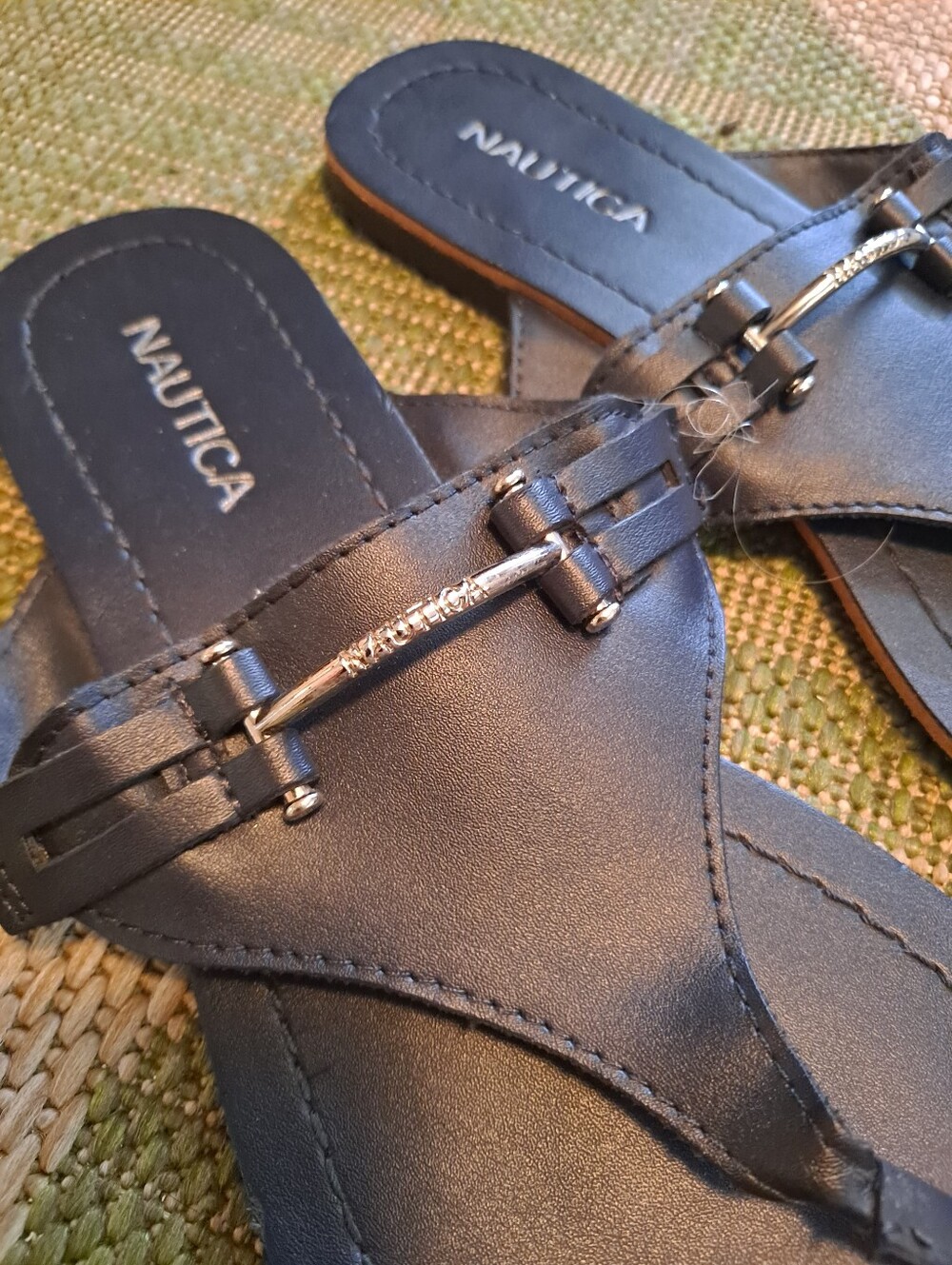 Nautica Navy Blue Leather Toe-Post Sandals with Metallic Silver Accent - Picture 2 of 4